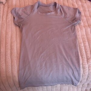 Women's lululemon Lavender Frost swiftly.